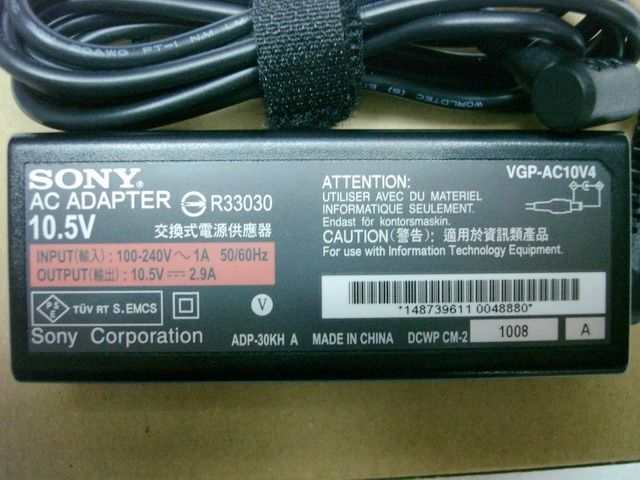 New Genuine SONY VGP AC10V4 10.5V 2.9A AC10V5 VPCX119LC  